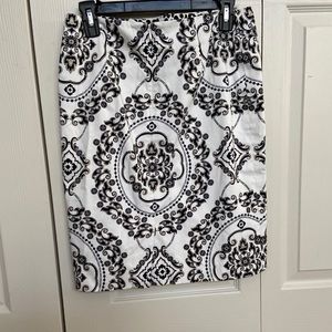 White House Black Market skirt